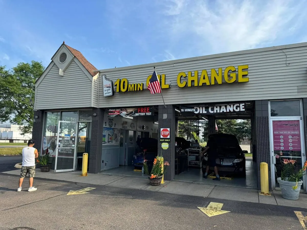 Finish Line Oil Change and Repair storefront on Middlebelt Road in Livonia, MI